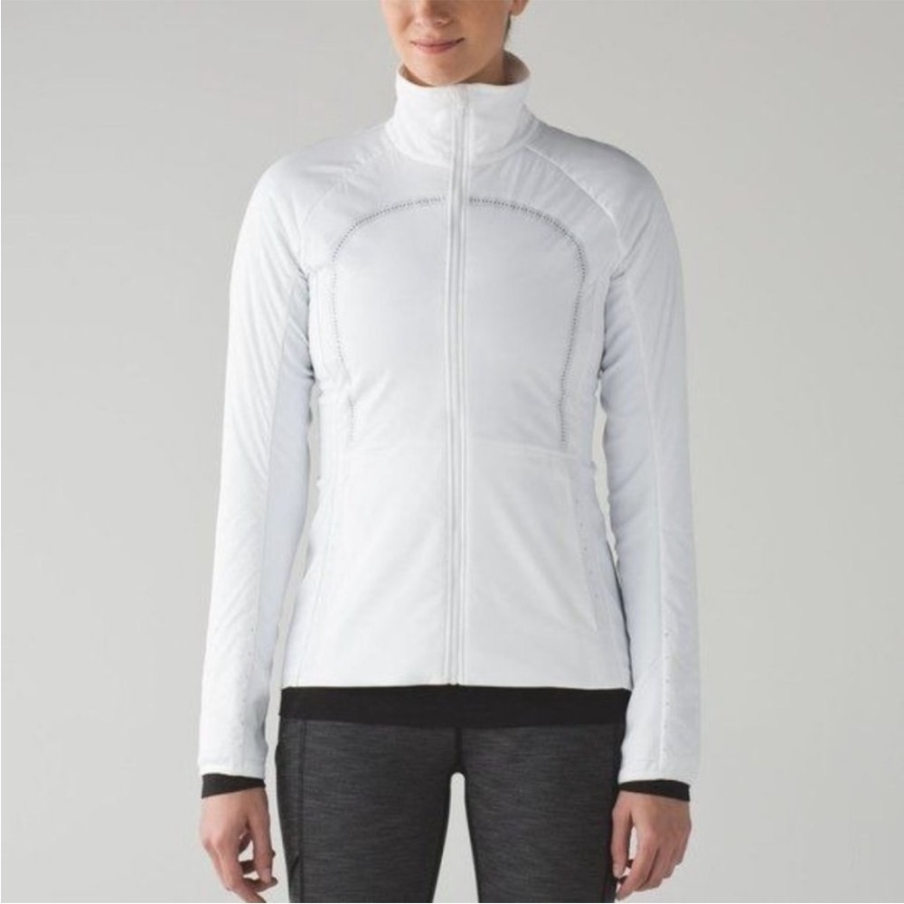 Lululemon Run For Cold Jacket off White Reflective Insulated size 6